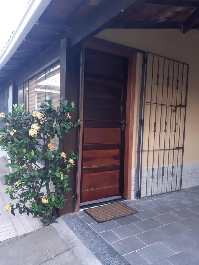Сasa de vacaciones Linda Casa Rio Ostras, Ar Condicionado, Wifi, Churrasqueira E Garagem *
