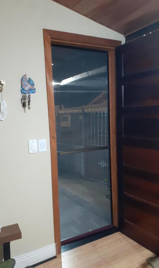 Сasa de vacaciones Linda Casa Rio Ostras, Ar Condicionado, Wifi, Churrasqueira E Garagem *